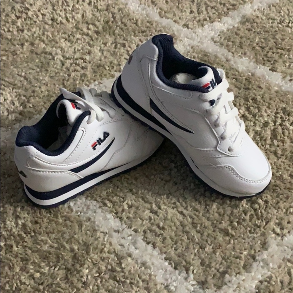 Fila Clasico Low Top White